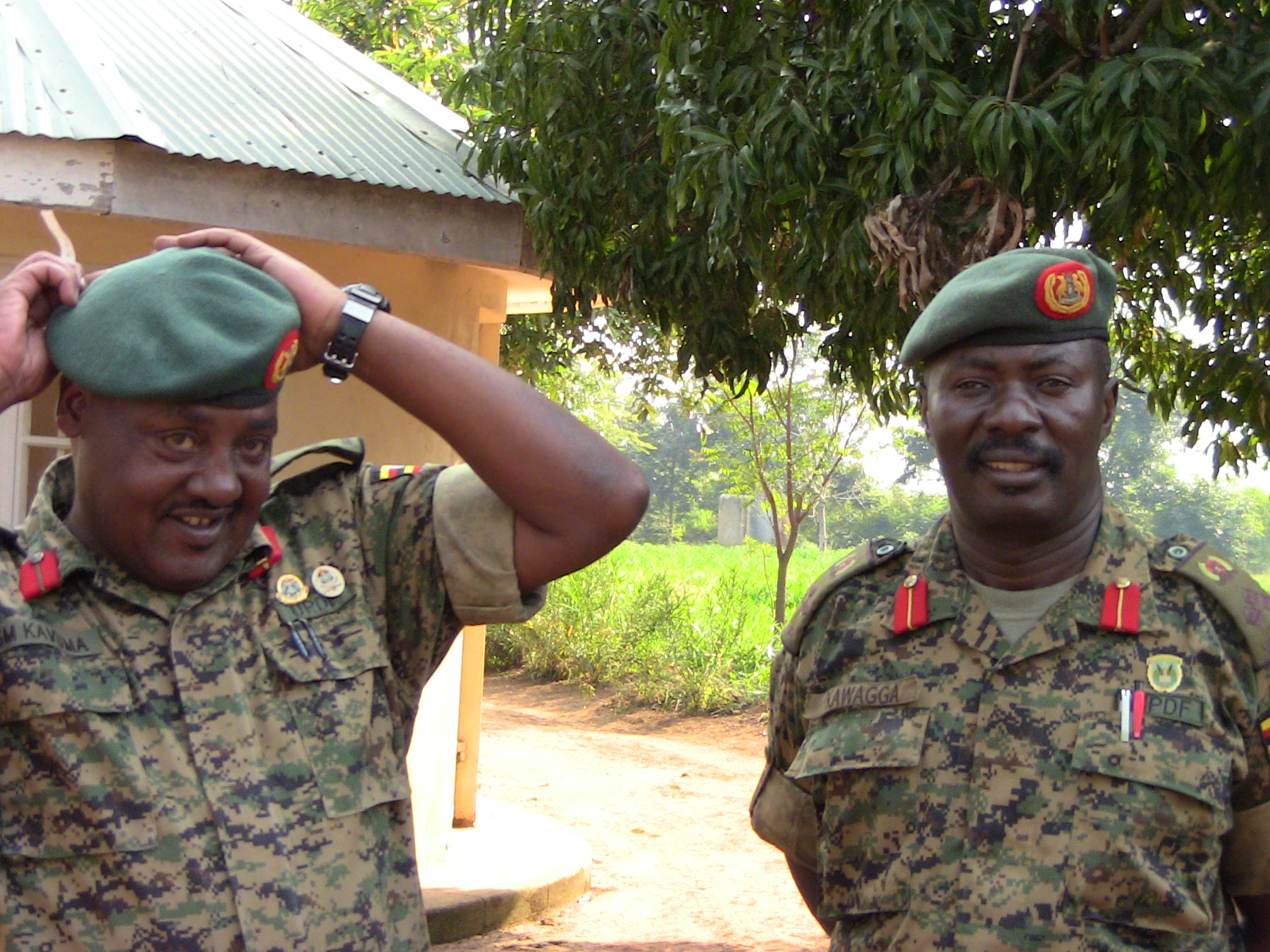 New commander, Sam Kavuma [right], Outgoing commader, Sam Kawaga [Left]2 (1)